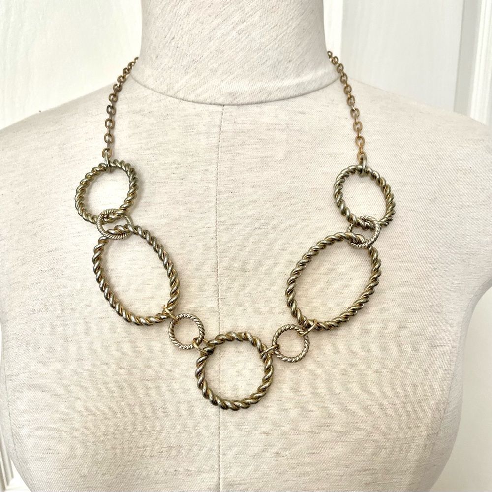 Gold tone link necklace